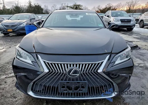 2019 Lexus Es 350 z USA, uszkodzony, nr VIN 58ABZ1B11KU015455